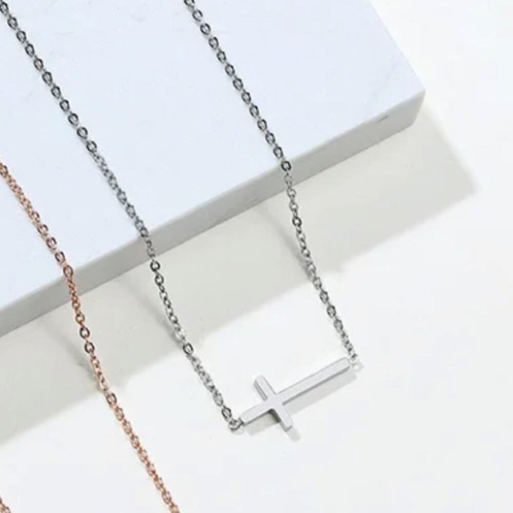NEW 18K white gold plated sideways cross Christian chain necklace jewelry B23A